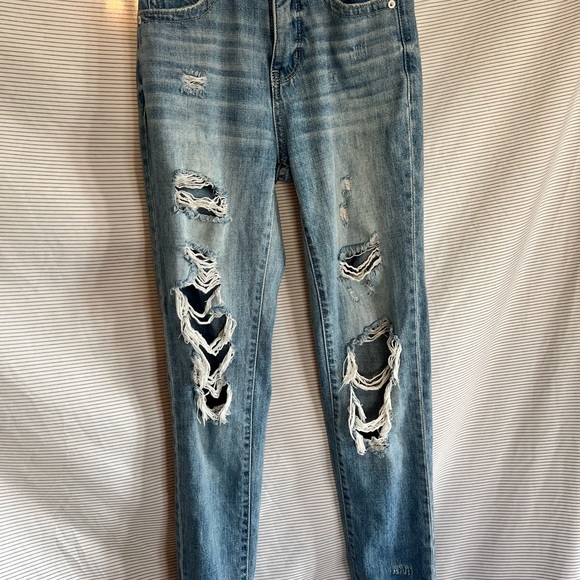 Buckle Black Mom Jeans - Picture 2 of 6